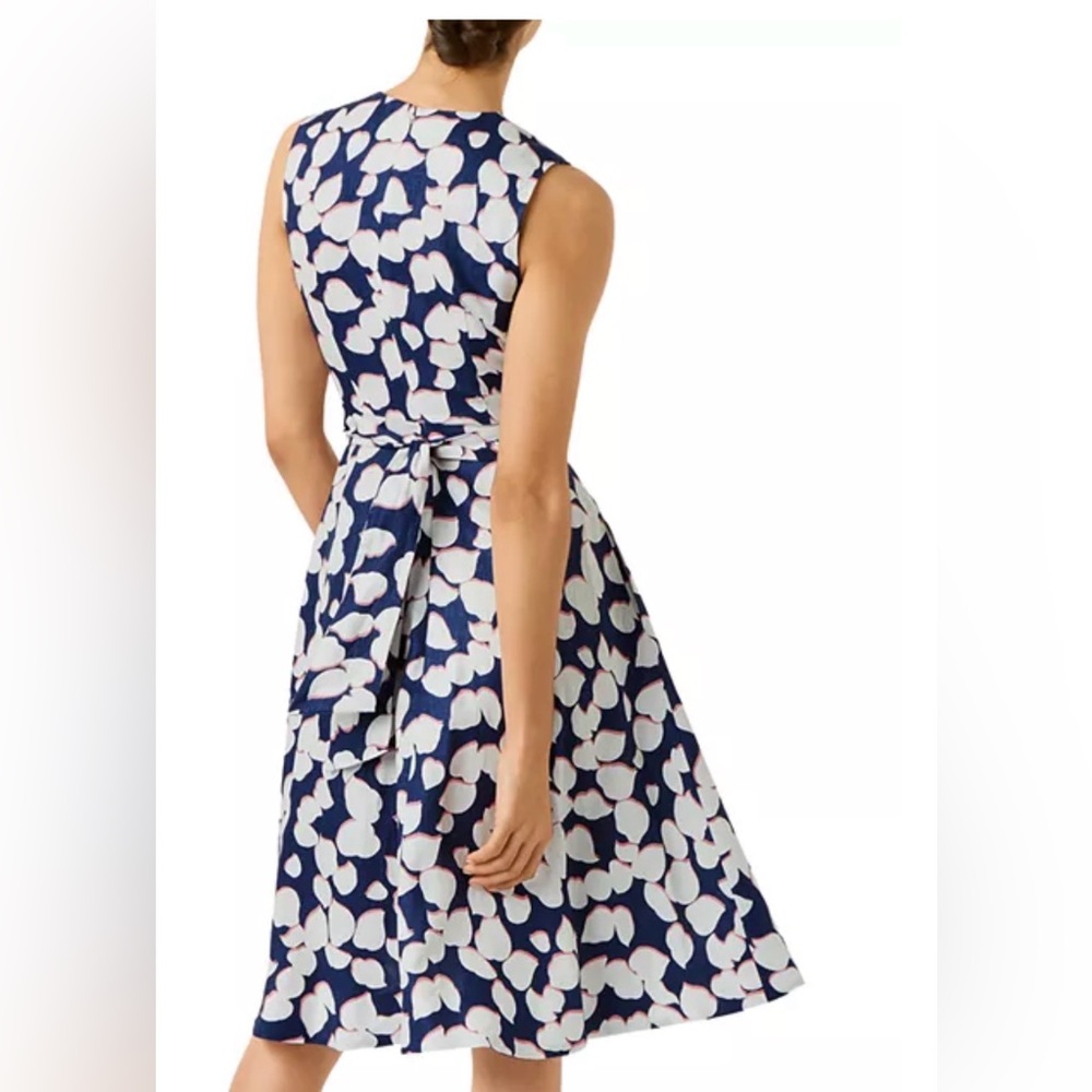 Sleeveless Navy Midi Dress with White Petal Print - Picture 4 of 15